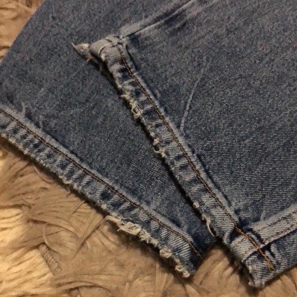 We the Free Jeans-Sz 31 (12)-Cotton-Distressed-Higher Rise-Wider Relaxed Leg-EUC - Picture 16 of 16